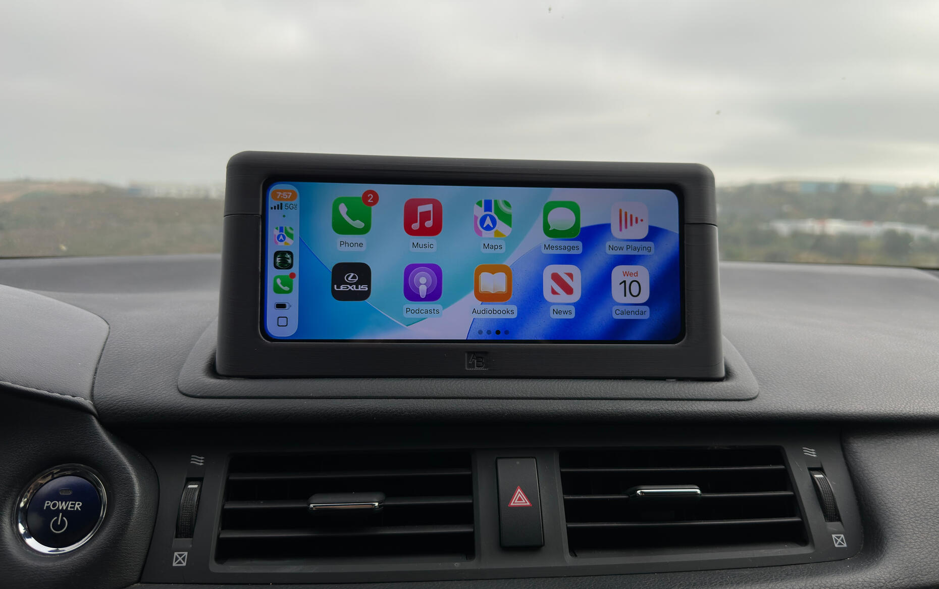 alexbuilds5827 | CT200h Wireless Carplay Screen Mount Currently designed for Lexus CT200h Models w/ Non-Navigation AND Storage Compartment)